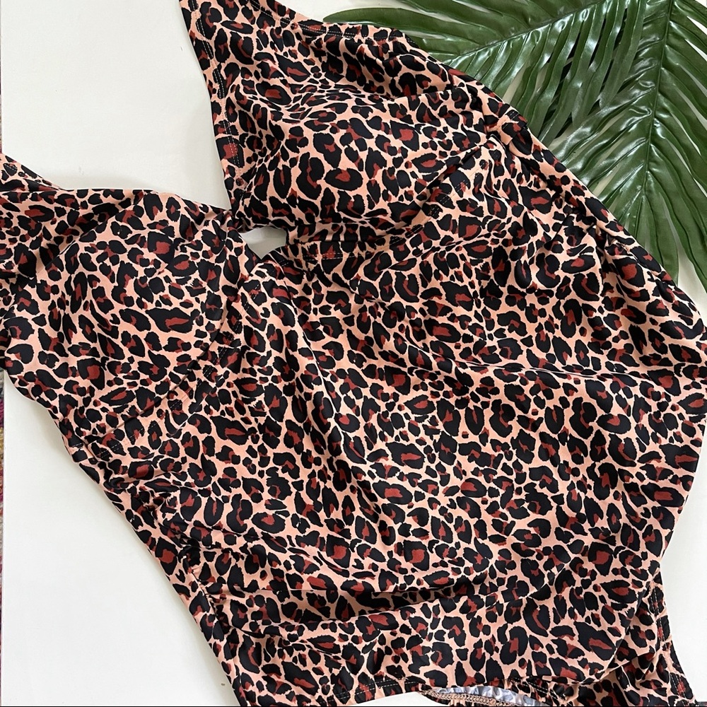 Kona Sol Leopard One Piece Bathing suit